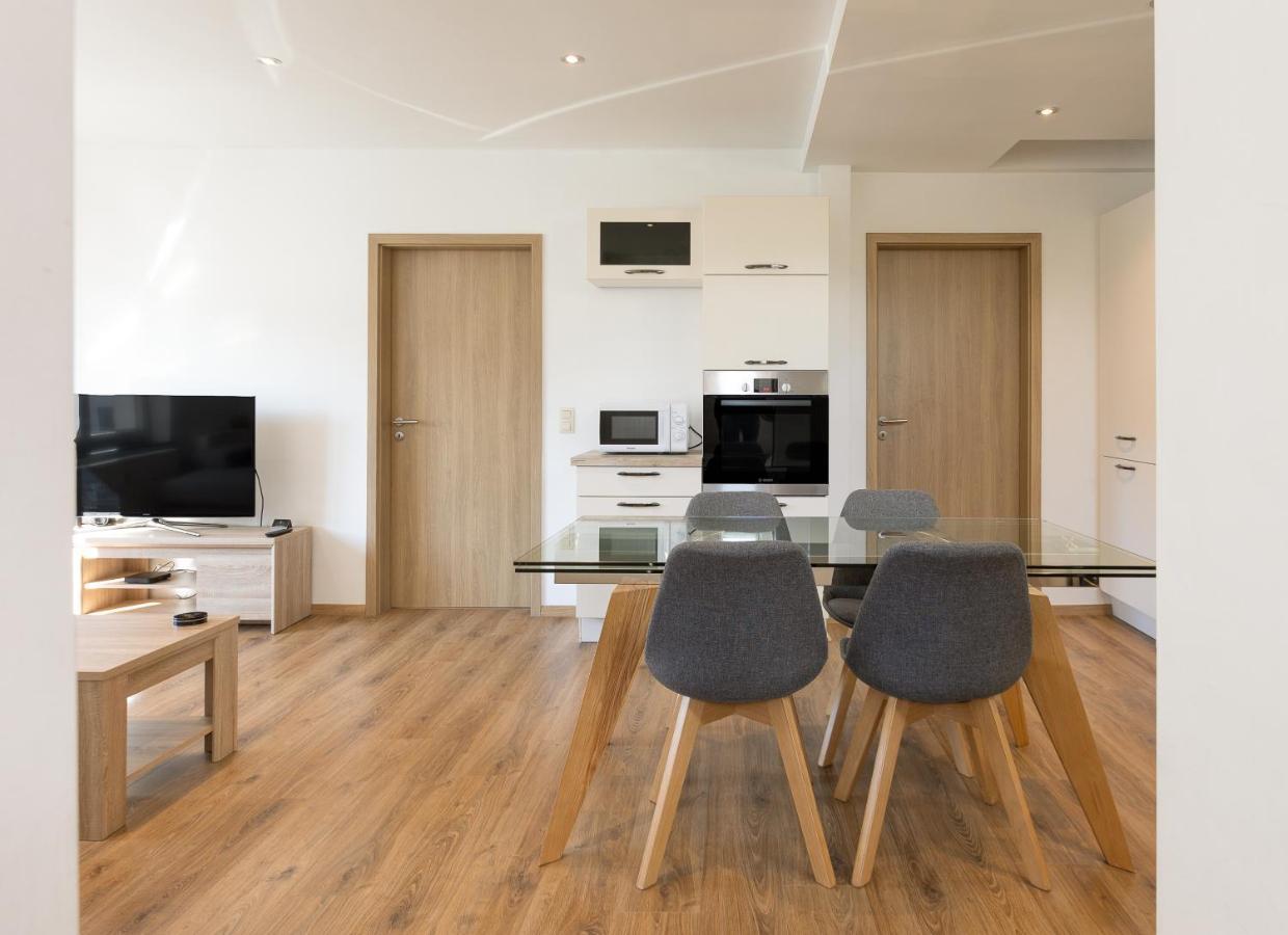 Appartement Avec Rooftop Au Centre De มัลเมอดี ภายนอก รูปภาพ
